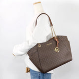 Michael Kors Jet Set Shoulder Bag